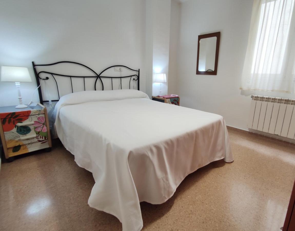 Apartamento Alameda Garden Yecla Esterno foto